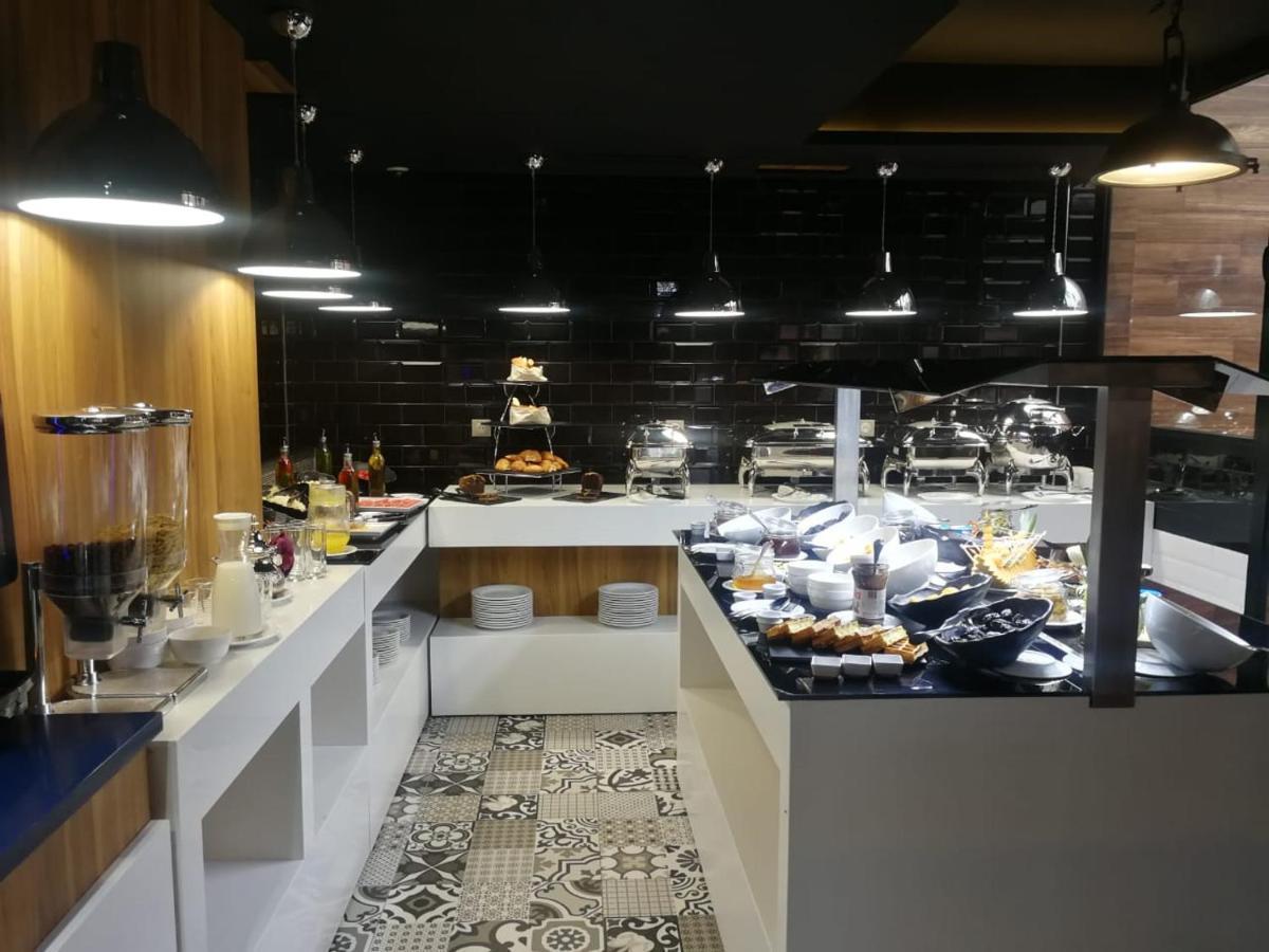 Hotel Vitality Terminus Kenitra Esterno foto